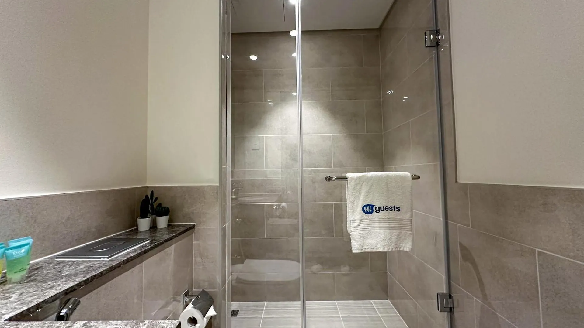 Higuests - Tranquil Luxury 1Br Apt In The Heart Of The City Dubai 0*,