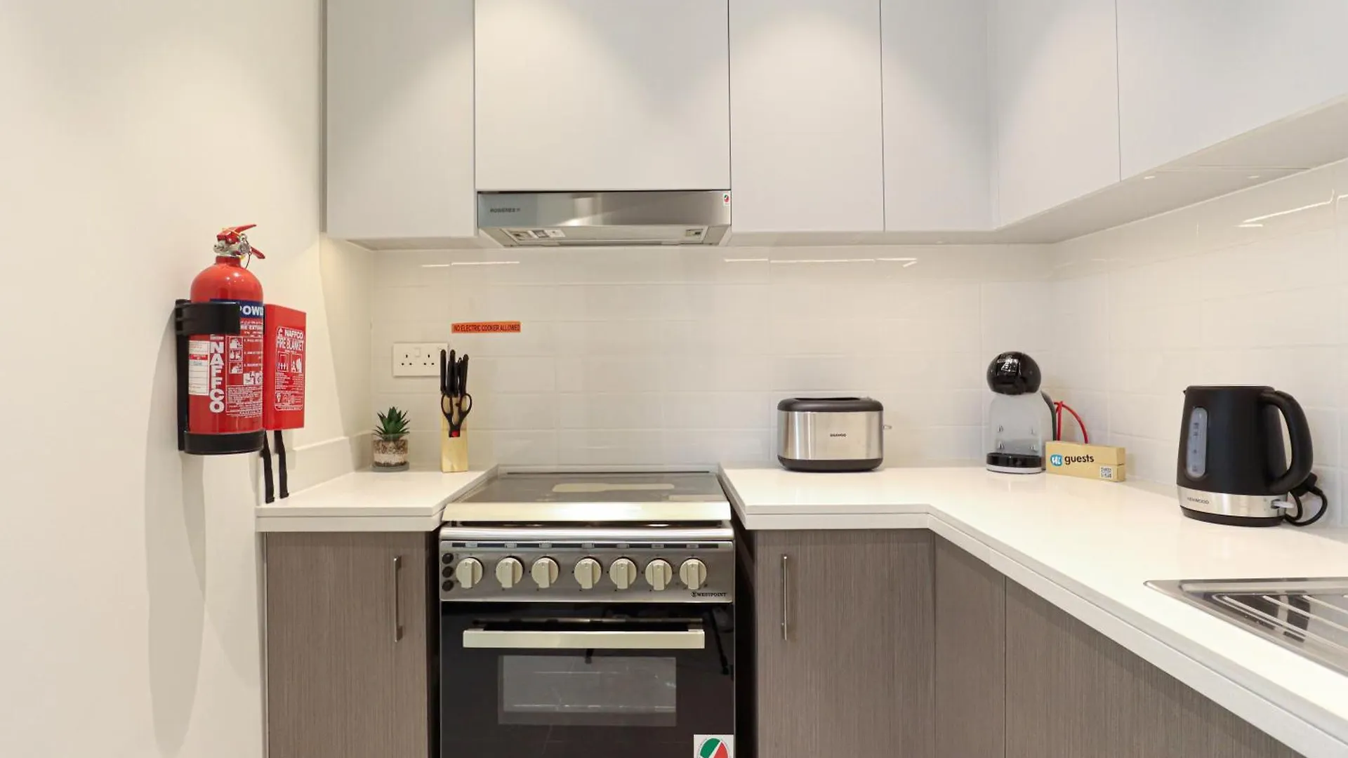Higuests - Tranquil Luxury 1Br Apt In The Heart Of The City Dubai Apartment